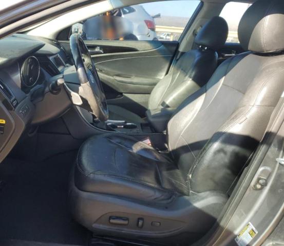 Photo 7 from auction – 2011 HYUNDAI SONATA SE with VIN 5NPEC4ABXBH271660