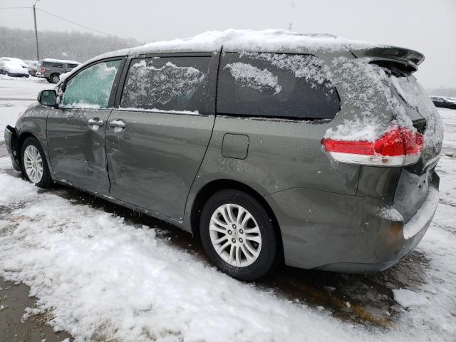 Photo 2 from auction – 2011 TOYOTA SIENNA XLE with VIN 5TDYK3DC8BS075841