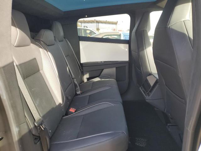 Photo 10 from auction – 2024 TESLA CYBERTRUCK with VIN 7G2CEHED1RA021263