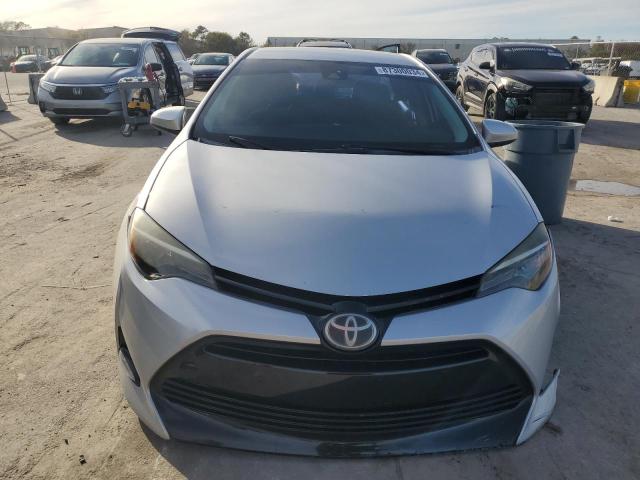 Снимка 5 от търг – 2017 TOYOTA COROLLA L с VIN 5YFBURHEXHP677740