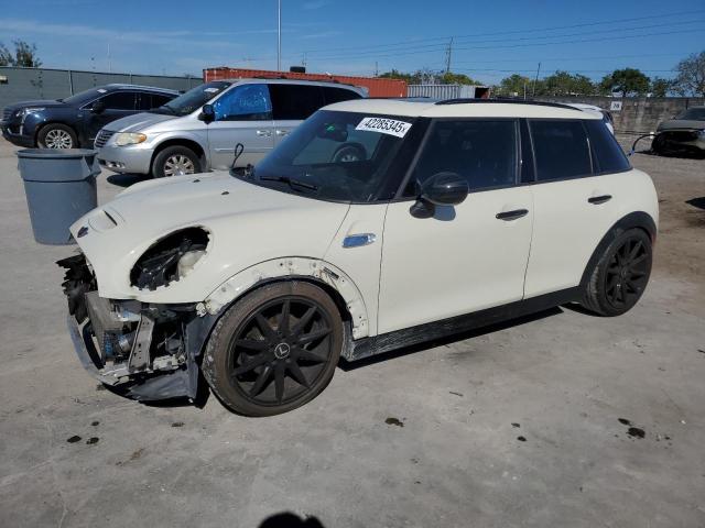 MINI COOPER S 2015 with VIN WMWXU3C53F2B66294 - Photo from auction
