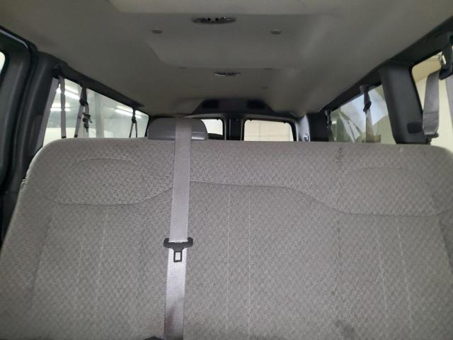 Photo 10 from auction – 2017 CHEVROLET EXPRESS G3 with VIN 1GAZGPFGXH1335510