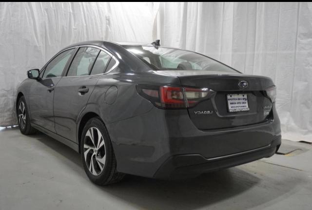 Photo 3 from auction – 2021 SUBARU LEGACY PRE with VIN 4S3BWAC61M3003796