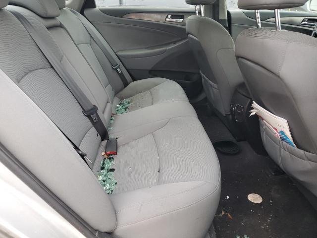 Photo 10 from auction – 2013 HYUNDAI SONATA HYB with VIN KMHEC4A45DA093986