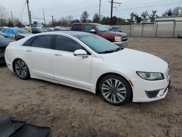Photo 4 from auction – 2017 LINCOLN MKZ RESERV with VIN 3LN6L5FC2HR619657