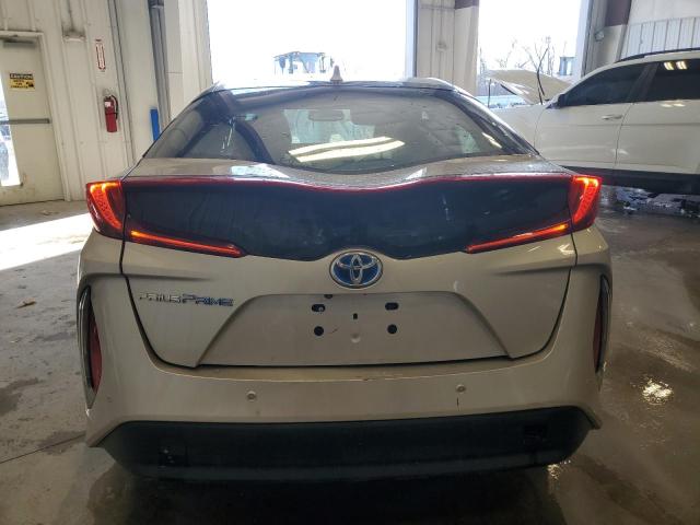 Photo 6 from auction – 2017 TOYOTA PRIUS PRIM with VIN JTDKARFP8H3052467