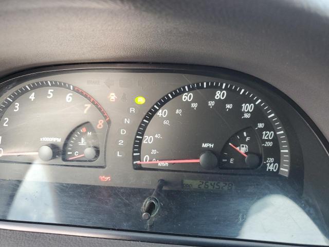 Photo 9 from auction – 2004 TOYOTA CAMRY LE with VIN 4T1BE32K94U327159