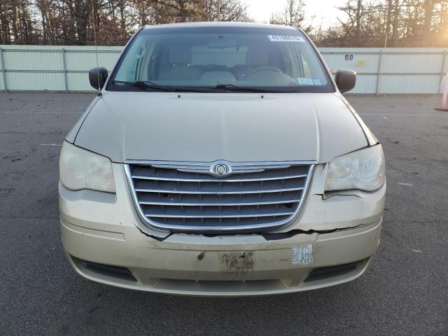 Photo 5 from auction – 2010 CHRYSLER TOWN & COU with VIN 2A4RR4DE1AR188989