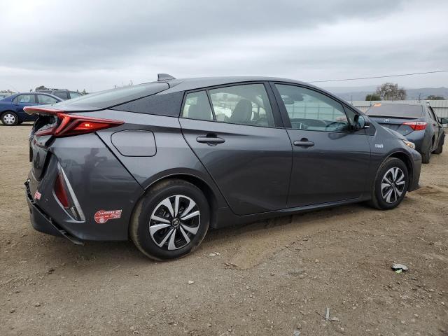 Photo 3 from auction – 2017 TOYOTA PRIUS PRIM with VIN JTDKARFP2H3066980
