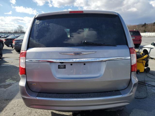 Photo 6 from auction – 2016 CHRYSLER TOWN & COU with VIN 2C4RC1BG1GR268165