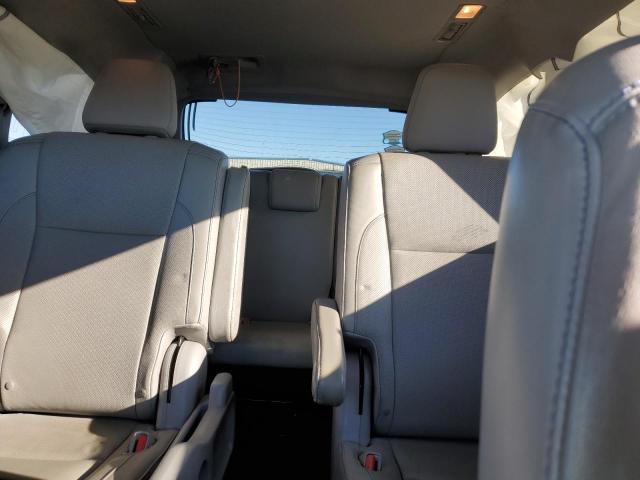 Photo 10 from auction – 2015 TOYOTA HIGHLANDER with VIN 5TDDKRFH2FS176373