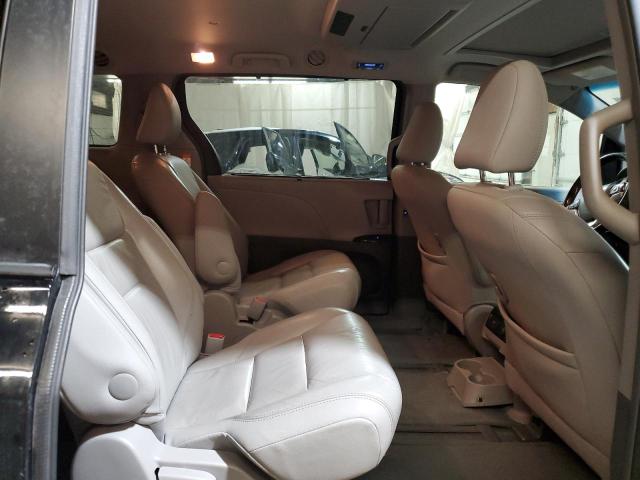 Photo 11 from auction – 2016 TOYOTA SIENNA XLE with VIN 5TDDK3DCXGS134751