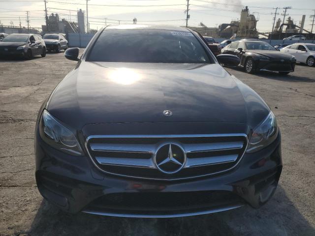 Photo 5 from auction – 2018 MERCEDES-BENZ E 300 with VIN WDDZF4JB0JA302922