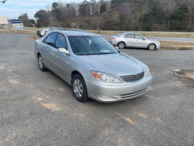 TOYOTA CAMRY LE 2002 with VIN 4T1BE32KX2U006292 - Photo from auction