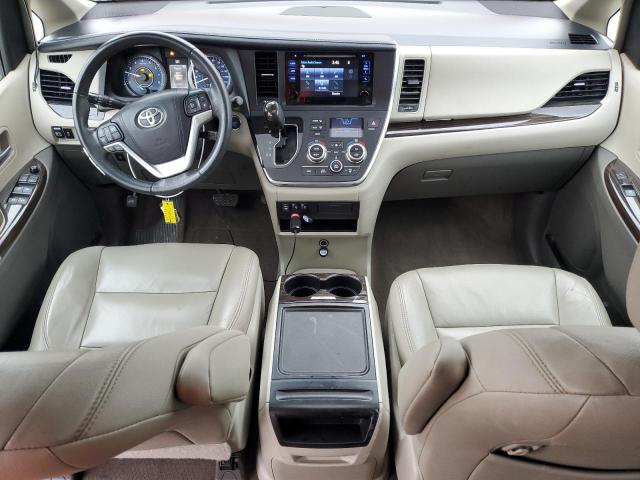Photo 8 from auction – 2017 TOYOTA SIENNA XLE with VIN 5TDYZ3DC6HS815097