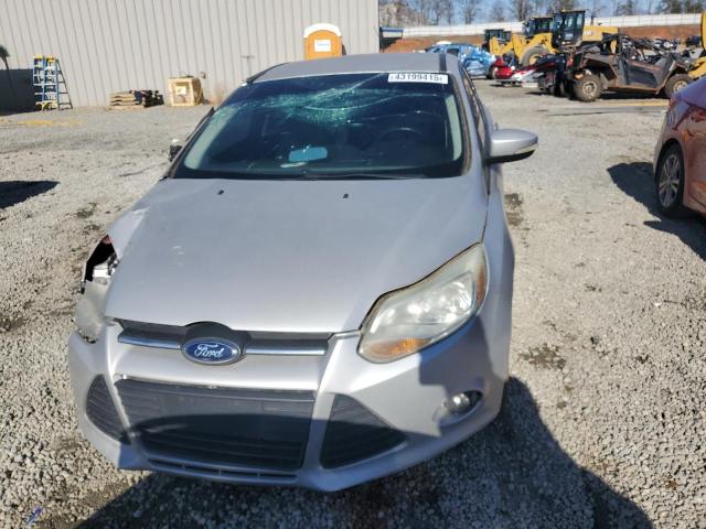 Zdjęcie 5 z aukcji – 2013 FORD FOCUS SE z VIN 1FADP3K29DL193840