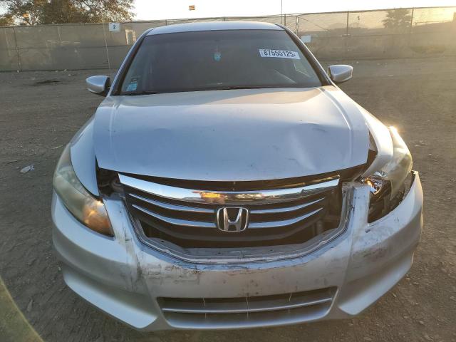 Photo 5 from auction – 2011 HONDA ACCORD LX with VIN 1HGCP2F32BA156478