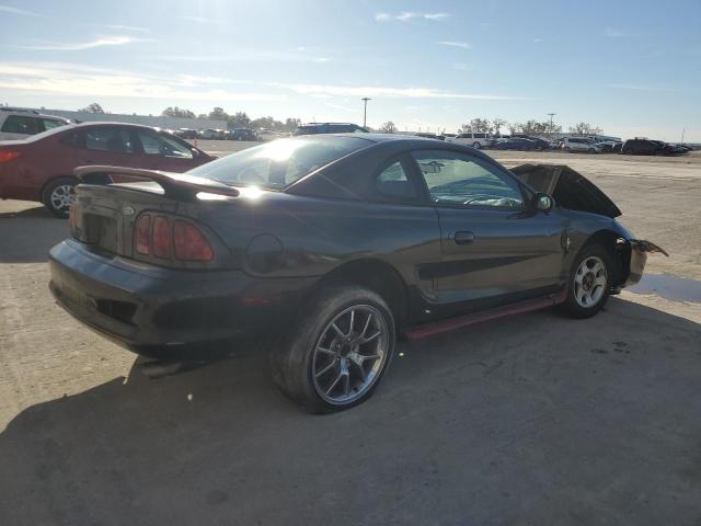 Photo 3 from auction – 1998 FORD MUSTANG with VIN 1FAFP4046WF132238