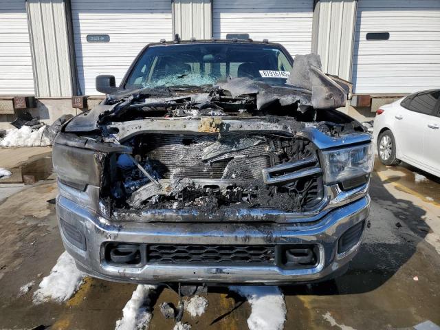 Photo 5 from auction – 2019 RAM 2500 with VIN 3C6UR5CL0KG559869