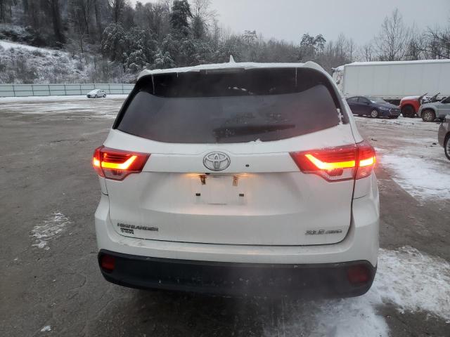 Photo 6 from auction – 2019 TOYOTA HIGHLANDER with VIN 5TDJZRFH7KS576082