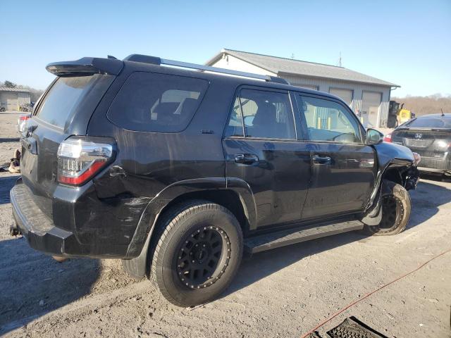 Photo 3 from auction – 2019 TOYOTA 4RUNNER SR with VIN JTEBU5JRXK5650897