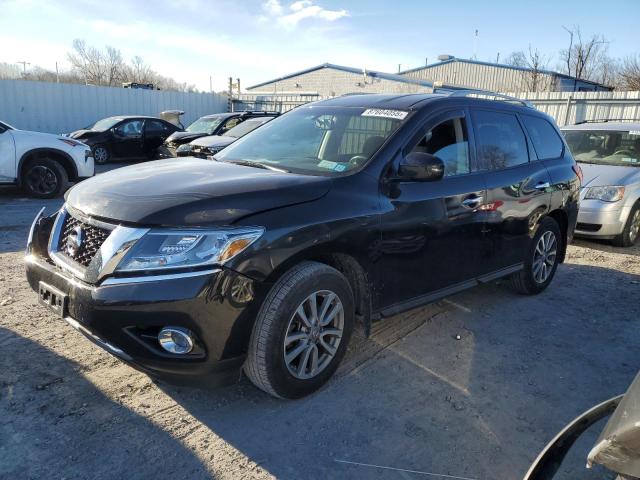 NISSAN PATHFINDER 2016 with VIN 5N1AR2MM5GC645122 - Photo from auction