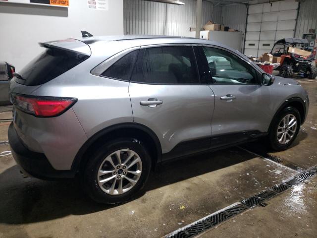 Photo 3 from auction – 2021 FORD ESCAPE SE with VIN 1FMCU9G62MUB17167
