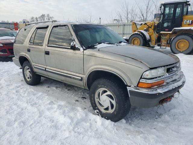 Photo 4 from auction – 2001 CHEVROLET BLAZER with VIN 1GNDT13W91K239137