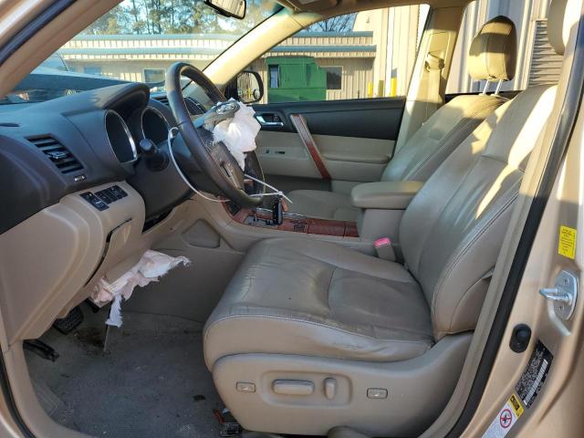 Photo 7 from auction – 2010 TOYOTA HIGHLANDER with VIN JTEYK3EH0A2105832
