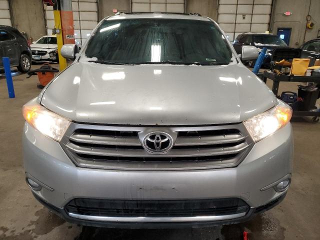 Photo 5 from auction – 2012 TOYOTA HIGHLANDER with VIN 5TDDK3EH0CS135962