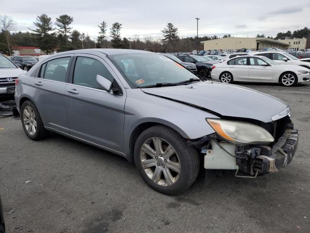 Photo 4 from auction – 2013 CHRYSLER 200 LX with VIN 1C3CCBABXDN764757