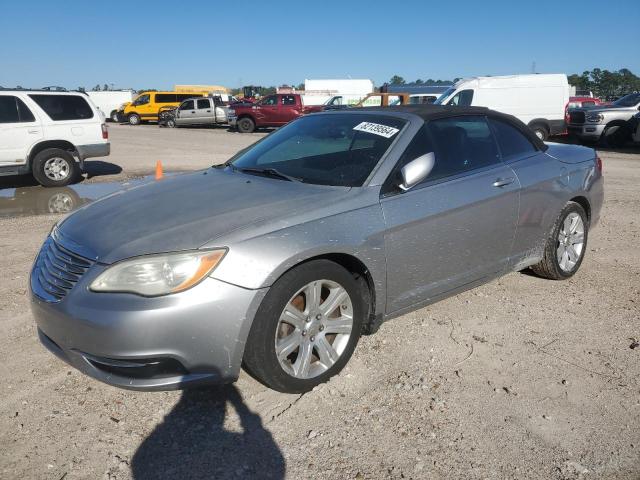 CHRYSLER 200 TOURIN 2014 with VIN 1C3BCBEB9EN127611 - Photo from auction