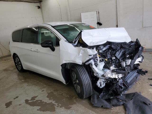 Photo 4 from auction – 2024 CHRYSLER PACIFICA H with VIN 2C4RC1S7XRR114833
