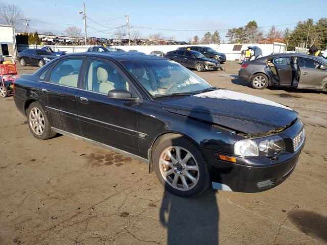 Photo 4 from auction – 2004 VOLVO S80 2.5T with VIN YV1TH59H441381583