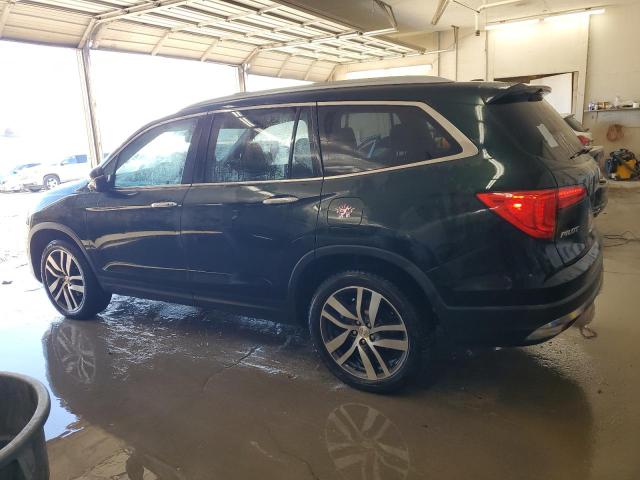 Photo 2 from auction – 2017 HONDA PILOT TOUR with VIN 5FNYF6H90HB057304