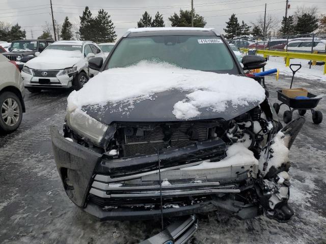 Zdjęcie 5 z aukcji – 2019 TOYOTA HIGHLANDER z VIN 5TDDGRFH0KS075408