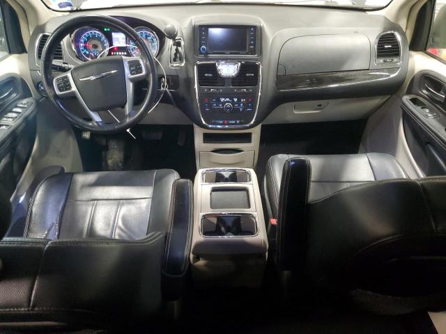 Photo 8 from auction – 2013 CHRYSLER TOWN & COU with VIN 2C4RC1BGXDR743968
