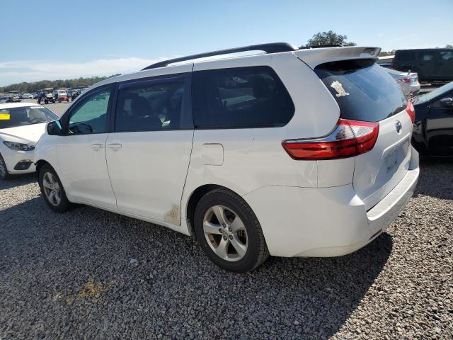 Photo 2 from auction – 2015 TOYOTA SIENNA LE with VIN 5TDKK3DC0FS573964