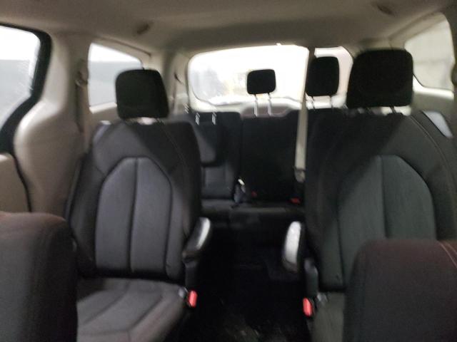Photo 10 from auction – 2017 CHRYSLER PACIFICA L with VIN 2C4RC1CG3HR591519