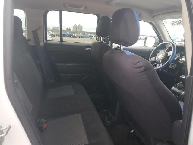 Photo 11 from auction – 2015 JEEP PATRIOT SP with VIN 1C4NJPBB0FD318146