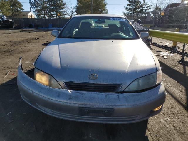 Photo 5 from auction – 1999 LEXUS ES 300 with VIN JT8BF28GXX5061016