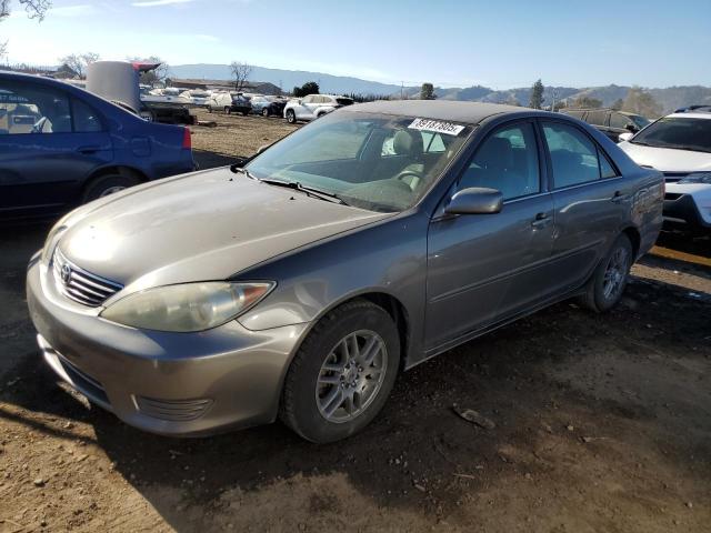 Photo 1 from auction – 2005 TOYOTA CAMRY LE with VIN 4T1BE30K85U531052