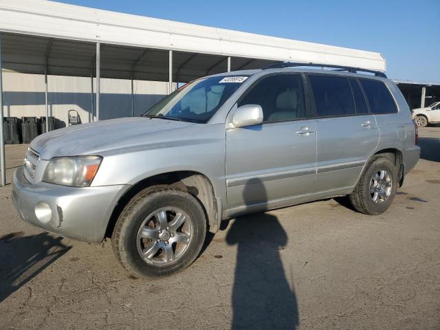 TOYOTA HIGHLANDER 2005 with VIN JTEDP21A450084049 - Photo from auction