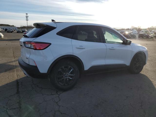 Photo 3 from auction – 2020 FORD ESCAPE SE with VIN 1FMCU9BZ8LUA82182