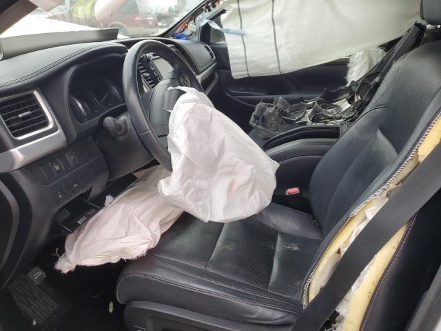 Photo 7 from auction – 2016 TOYOTA HIGHLANDER with VIN 5TDDKRFH9GS260935