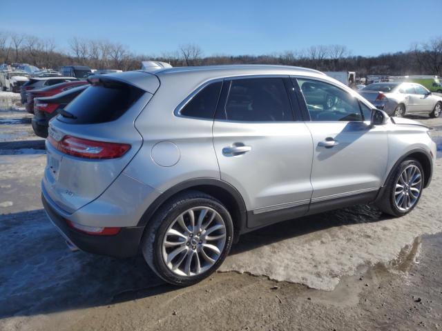 Снимка 3 от търг – 2017 LINCOLN MKC RESERV с VIN 5LMCJ3C92HUL70692