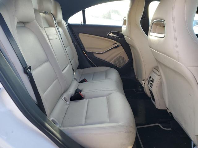 Photo 10 from auction – 2018 MERCEDES-BENZ CLA 250 with VIN WDDSJ4EB2JN652183
