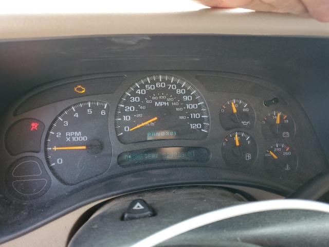 Photo 9 from auction – 2004 CHEVROLET SILVERADO with VIN 2GCEC19V141191701