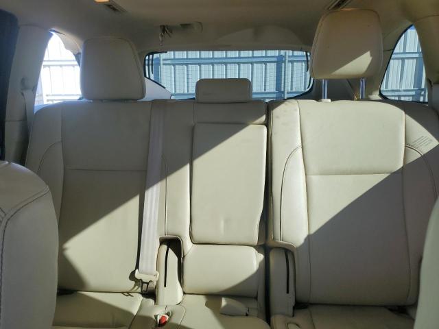 Photo 10 from auction – 2019 TOYOTA HIGHLANDER with VIN 5TDJGRFH8KS074736