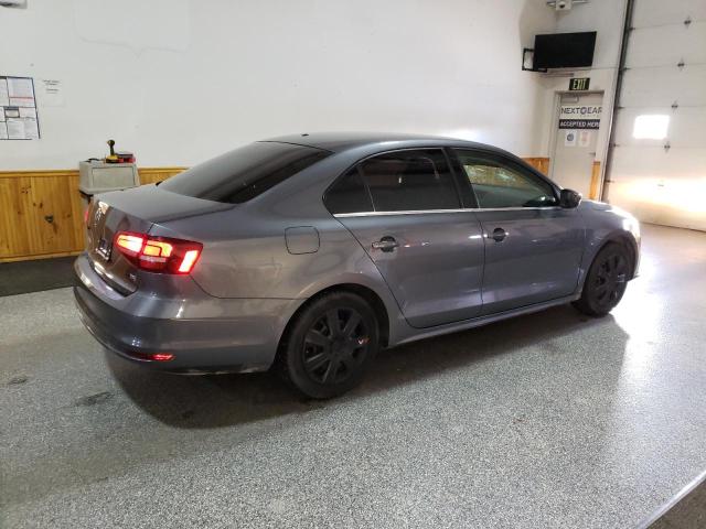 Photo 3 from auction – 2017 VOLKSWAGEN JETTA S with VIN 3VW2B7AJXHM306373